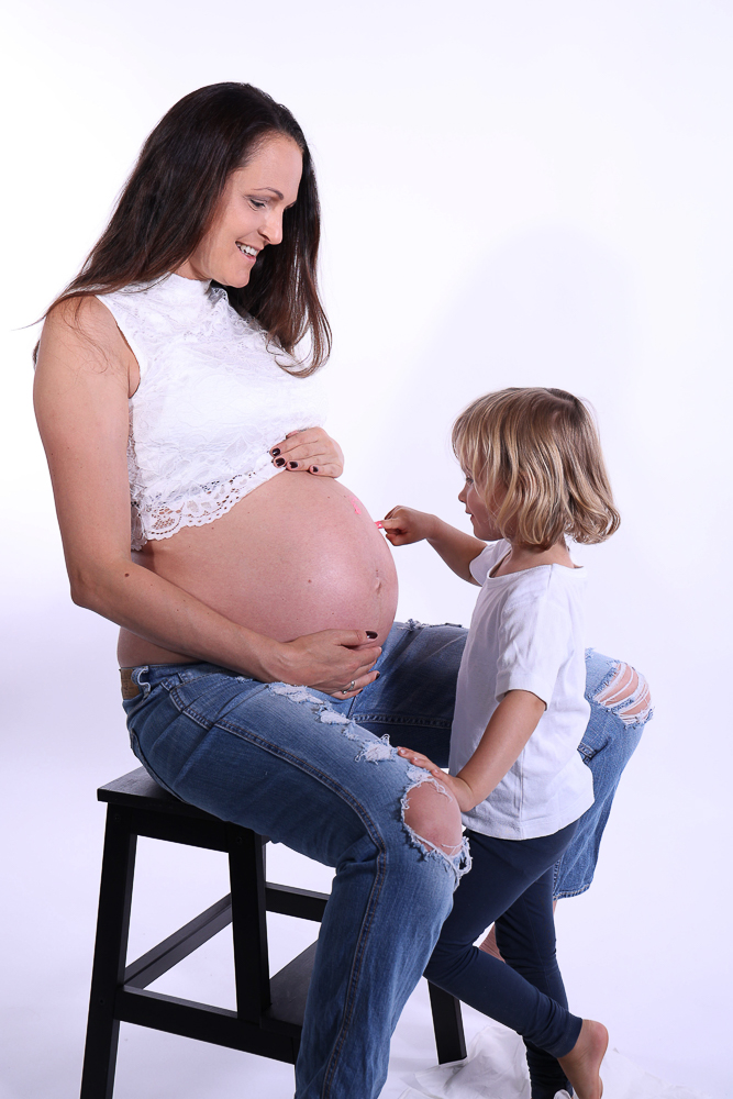 Babybauchfoto Babybauchshooting Schwangerschaftsbild Schwangerschaftsshooting